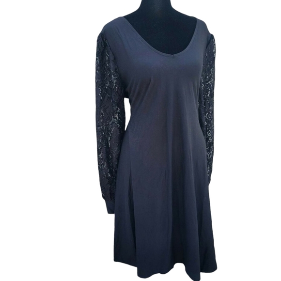 Ultra Flirt Lace-Trim Dress Women's.  Size 1X Juniors. New With Tags $44 - Picture 6 of 11